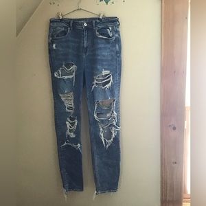 American Eagle Tall Mom Jeans